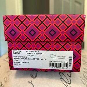 Minnie with Metal Logo